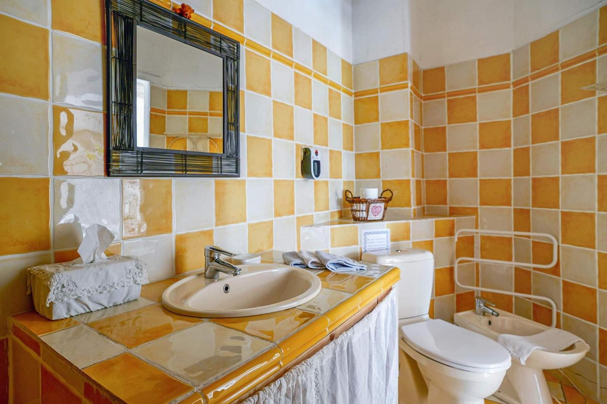 Clos des hérissons, chambre bleuet, piscine, jardin Lauris Exterior foto